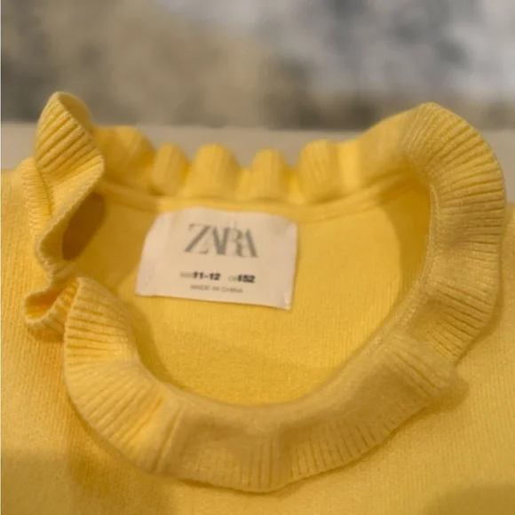 Zara Yellow Ruffle Cropped Sweater - Picture 4 of 6